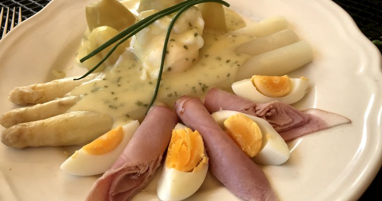 ASPERGES (MET BOTERSAUS)